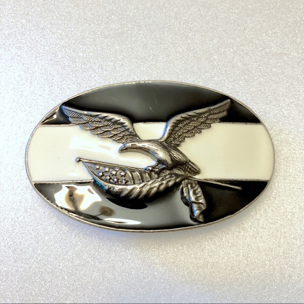 Distinctive Enameled Belt Buckle